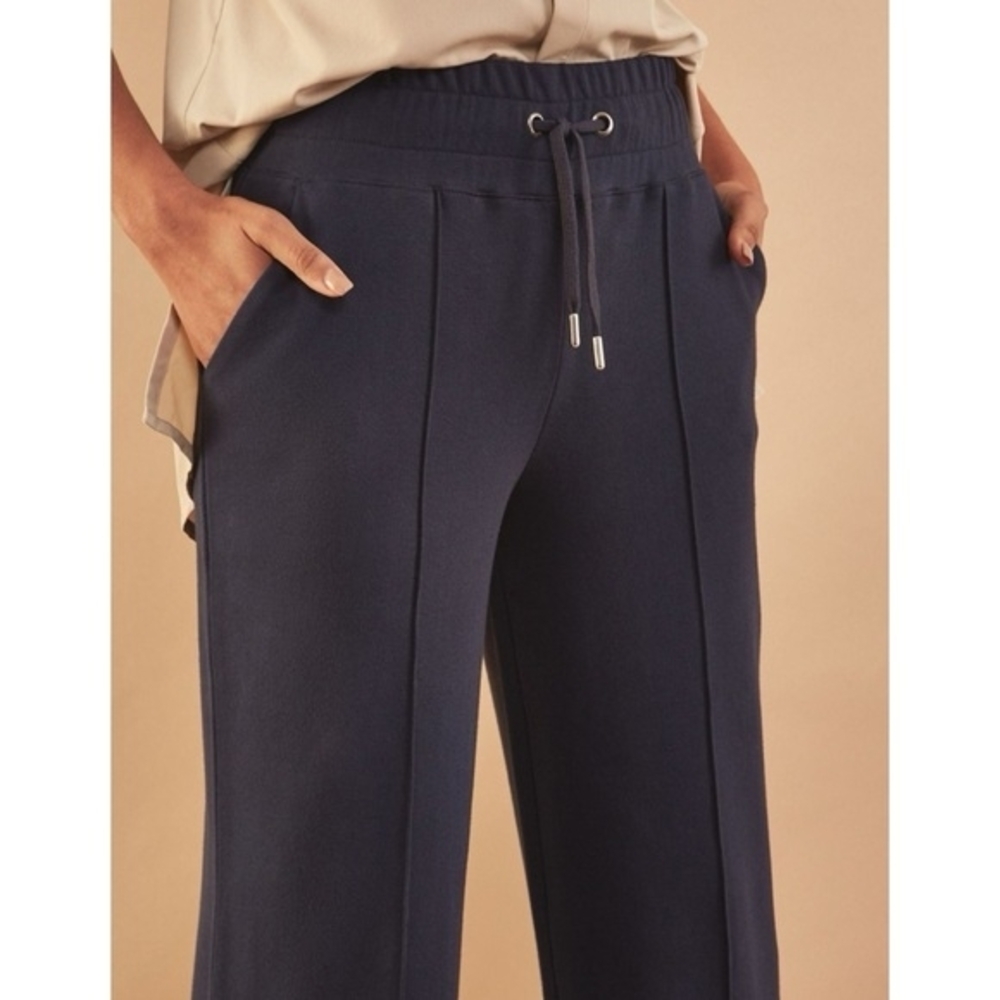 ADAY Perfect Walk Jogger In Navy